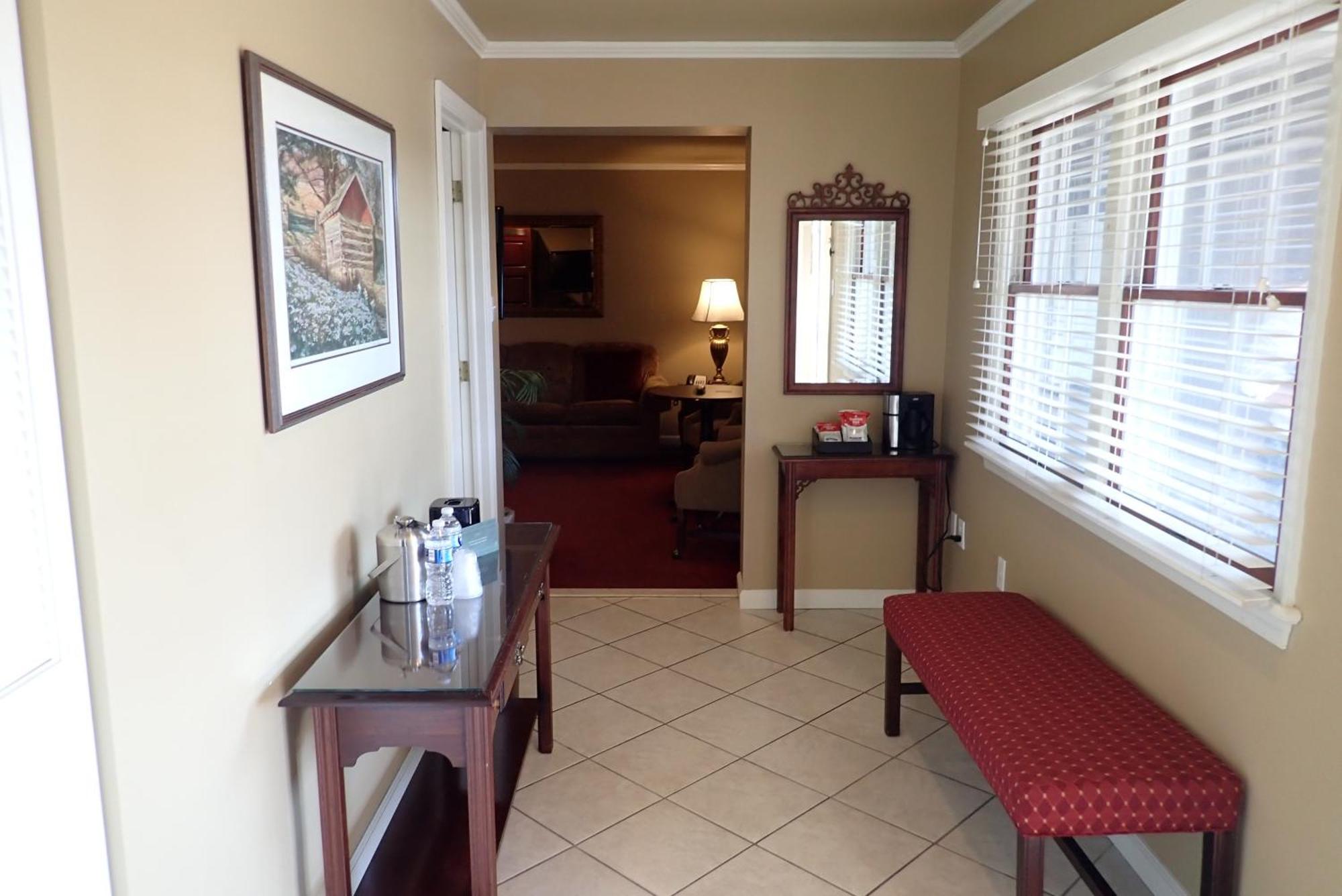 Pine Barn Inn Danville Ngoại thất bức ảnh